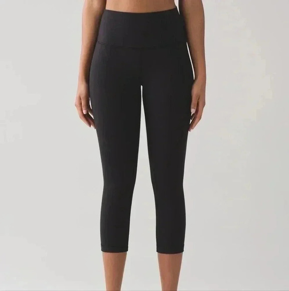 Lululemon Wunder Under Crop (Hi-Rise) *Full-On Luon 21"Black (First Release) - Picture 4 of 15